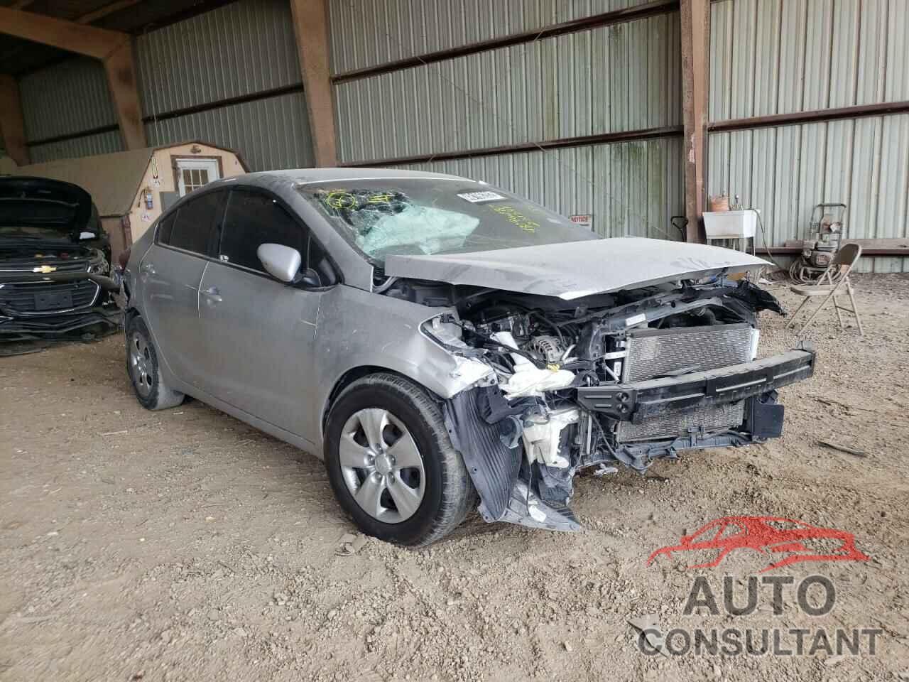 KIA FORTE 2018 - 3KPFK4A74JE231371