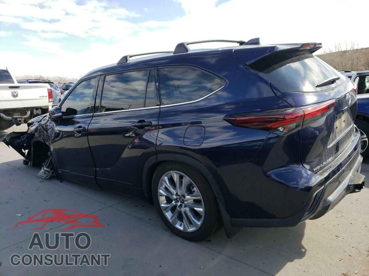 TOYOTA HIGHLANDER 2024 - 5TDXBRCH2RS604402