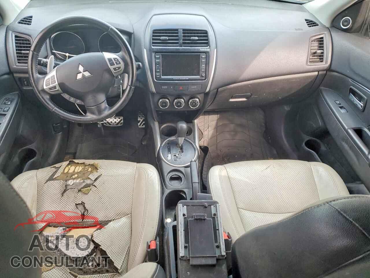 MITSUBISHI OUTLANDER 2013 - 4A4AP5AU9DE019095