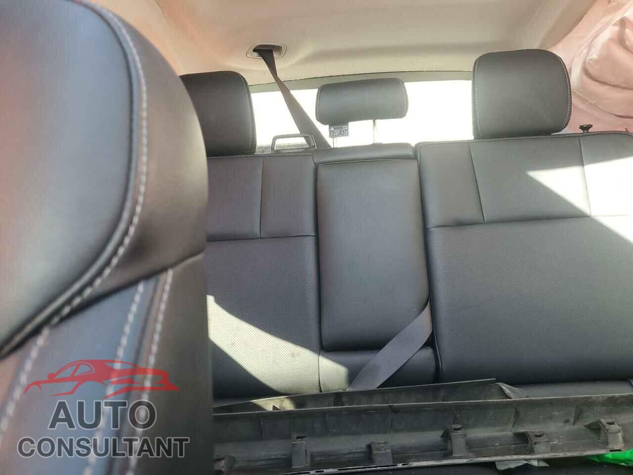 SUBARU FORESTER 2017 - JF2SJAJC4HH477582