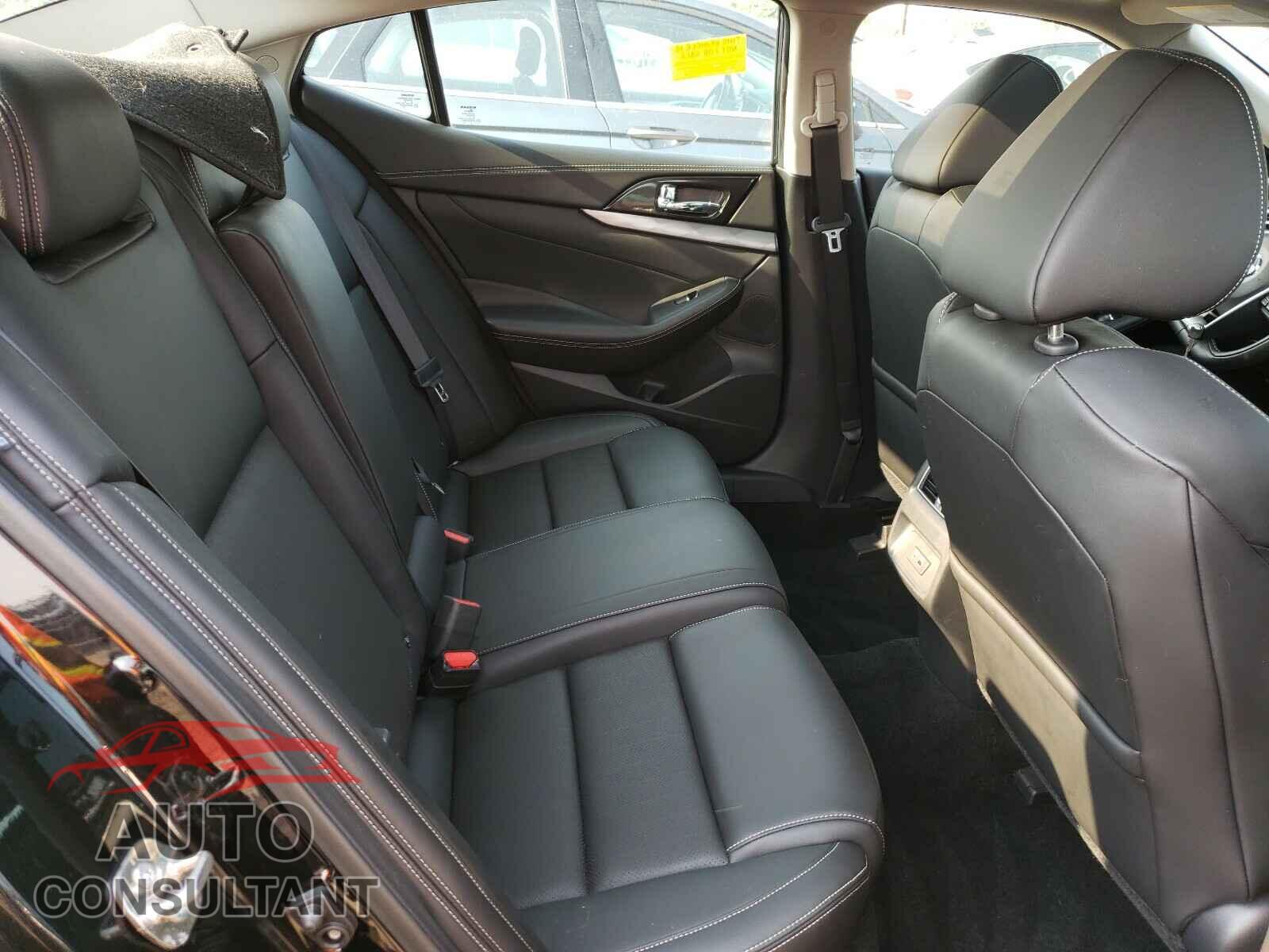 NISSAN MAXIMA 2019 - 1N4AA6AV2KC367598