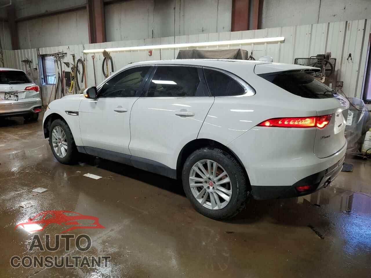 JAGUAR F-PACE 2017 - SADCK2BV4HA059963