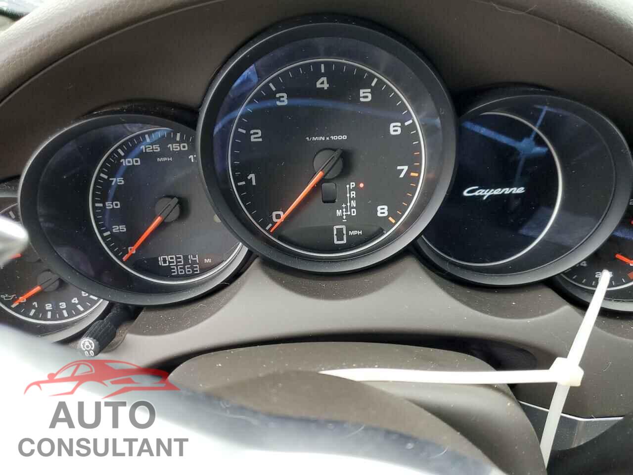 PORSCHE CAYENNE 2016 - WP1AA2A26GLA03540
