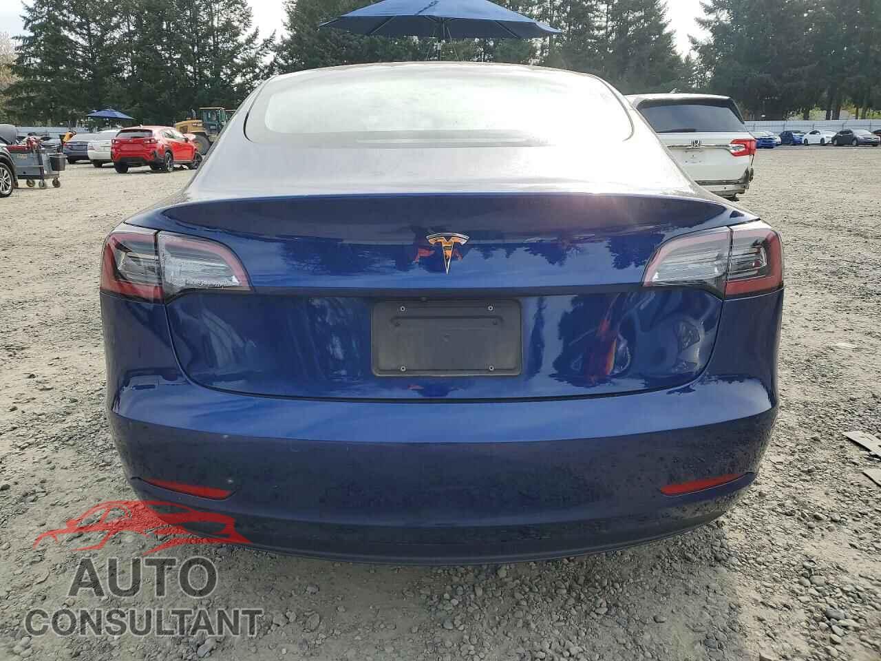 TESLA MODEL 3 2021 - 5YJ3E1EA5MF991516