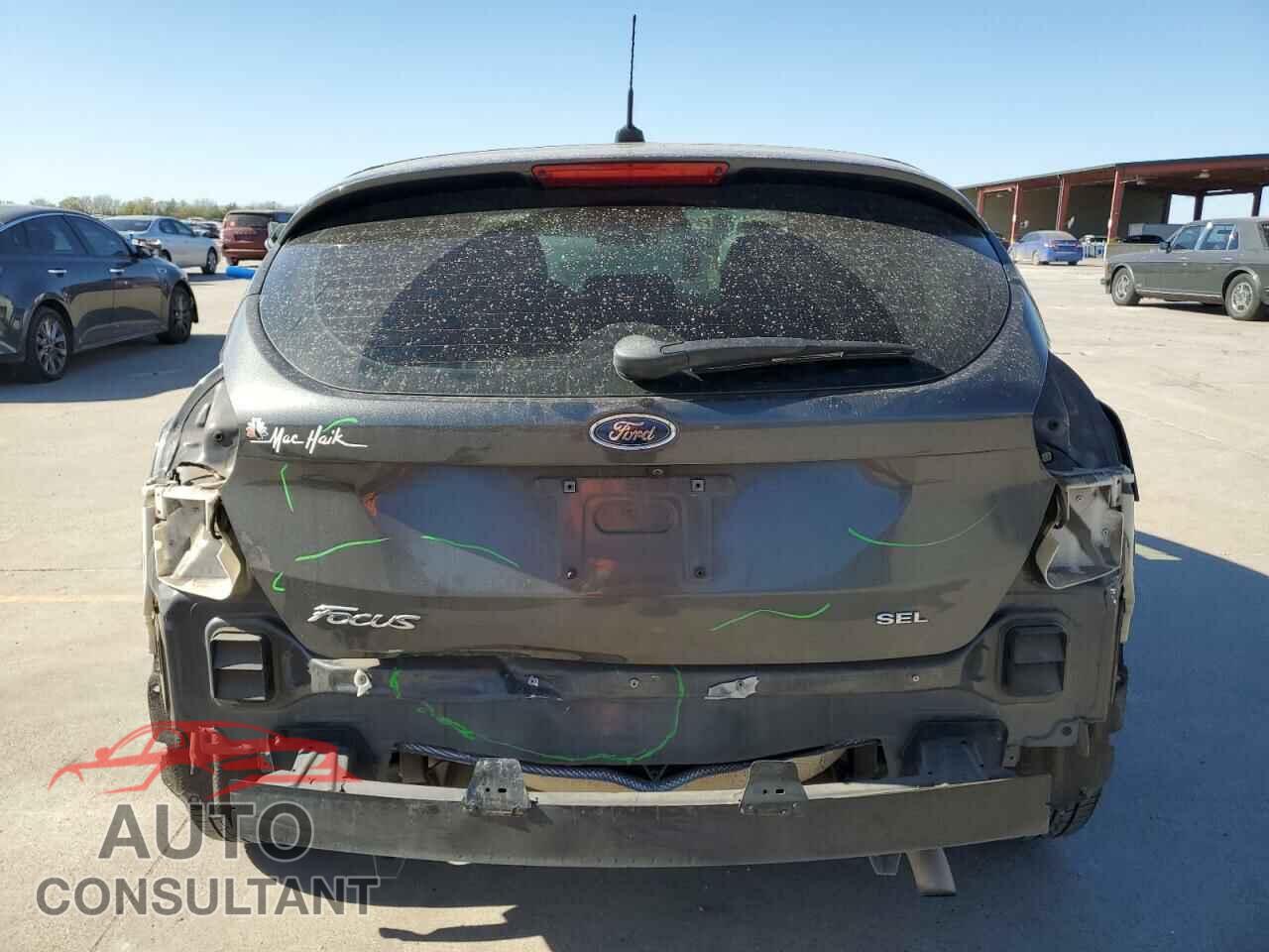 FORD FOCUS 2017 - 1FADP3M2XHL229506