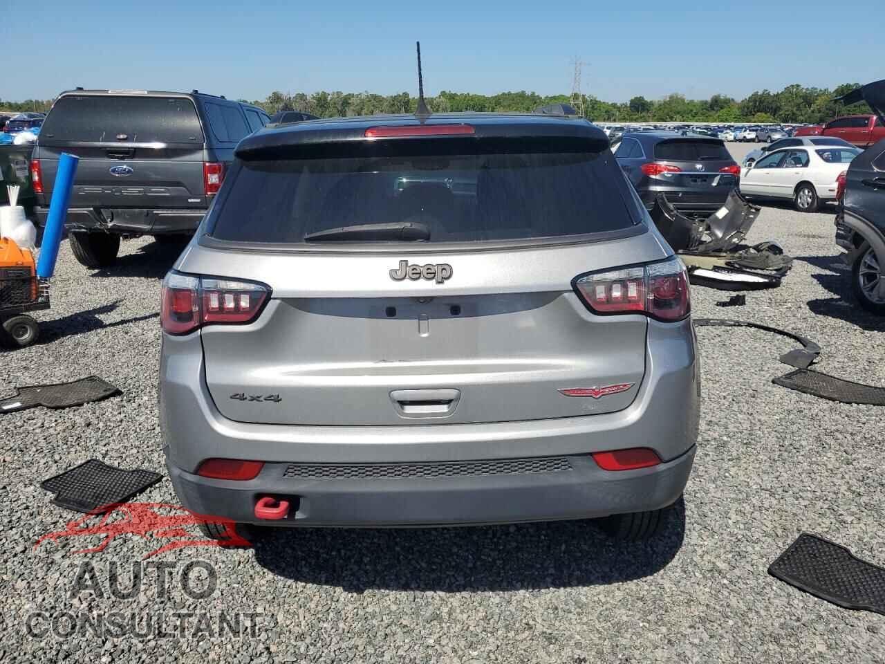 JEEP COMPASS 2020 - 3C4NJDDB3LT111834