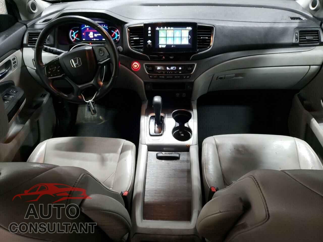HONDA PILOT 2019 - 5FNYF6H54KB010197