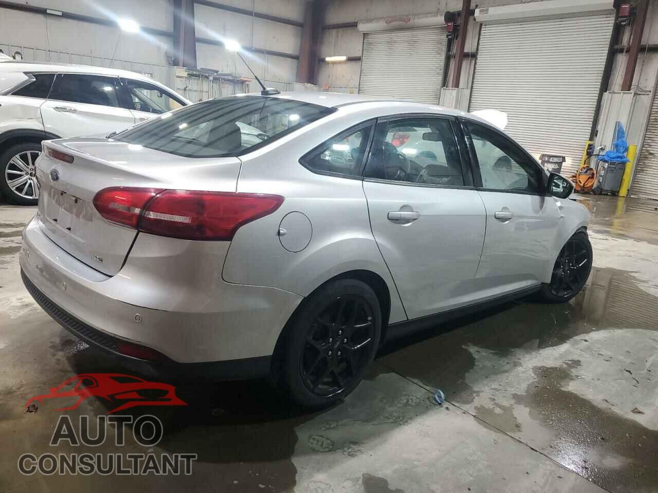 FORD FOCUS 2016 - 1FADP3F26GL339917