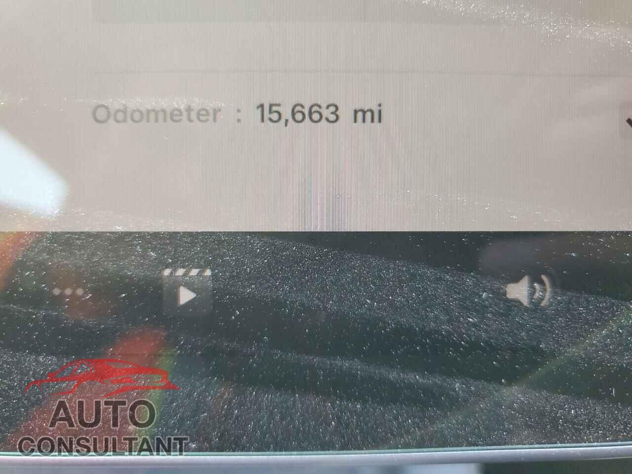 TESLA MODEL 3 2022 - 5YJ3E1EB9NF319873