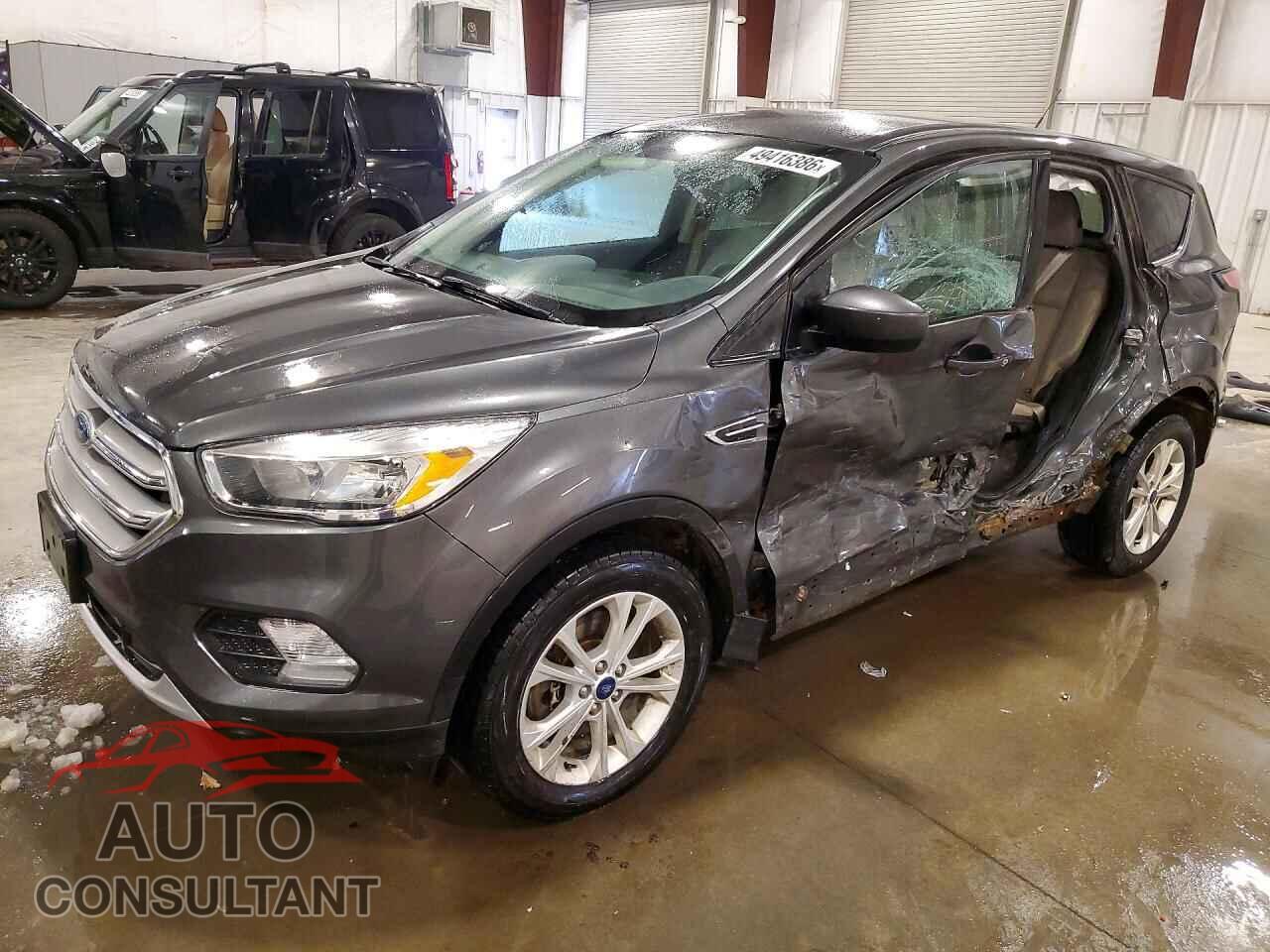 FORD ESCAPE 2017 - 1FMCU9G99HUE73681