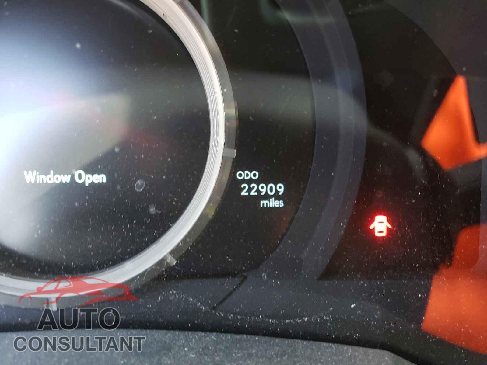 LEXUS IS 2019 - JTHBA1D22K5095155