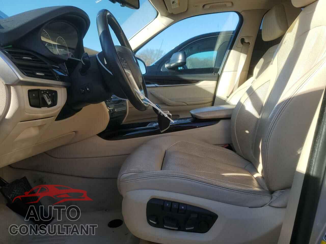 BMW X5 2014 - 5UXKS4C56E0J95061