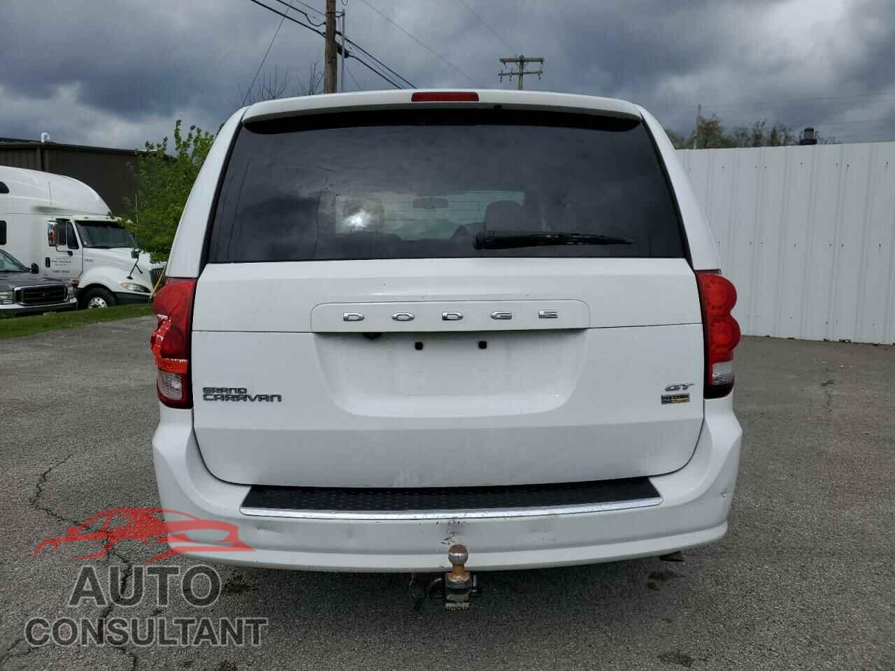 DODGE CARAVAN 2018 - 2C4RDGEG9JR147015
