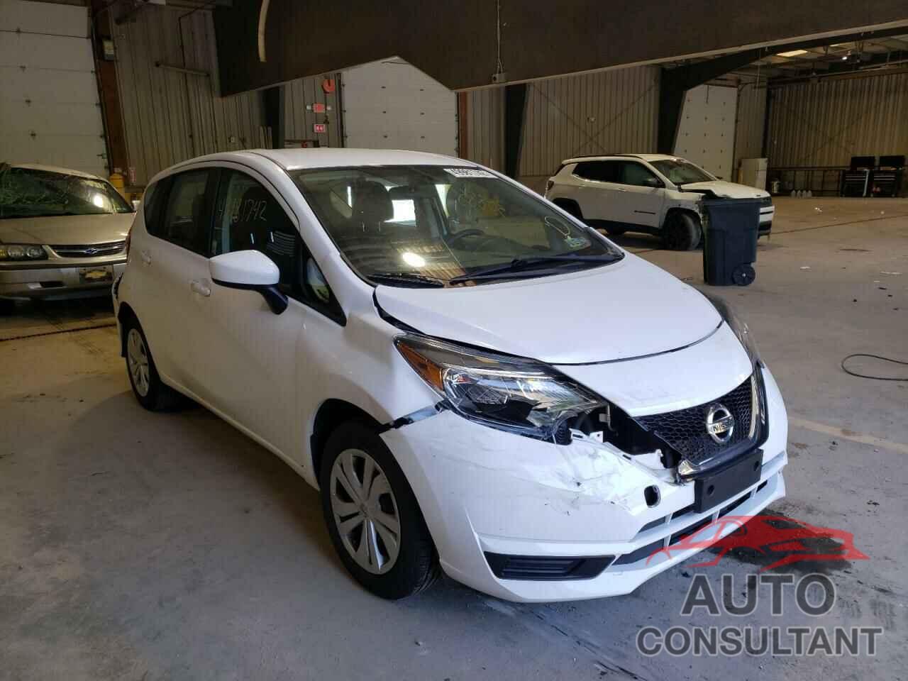 NISSAN VERSA 2018 - 3N1CE2CP0JL366020