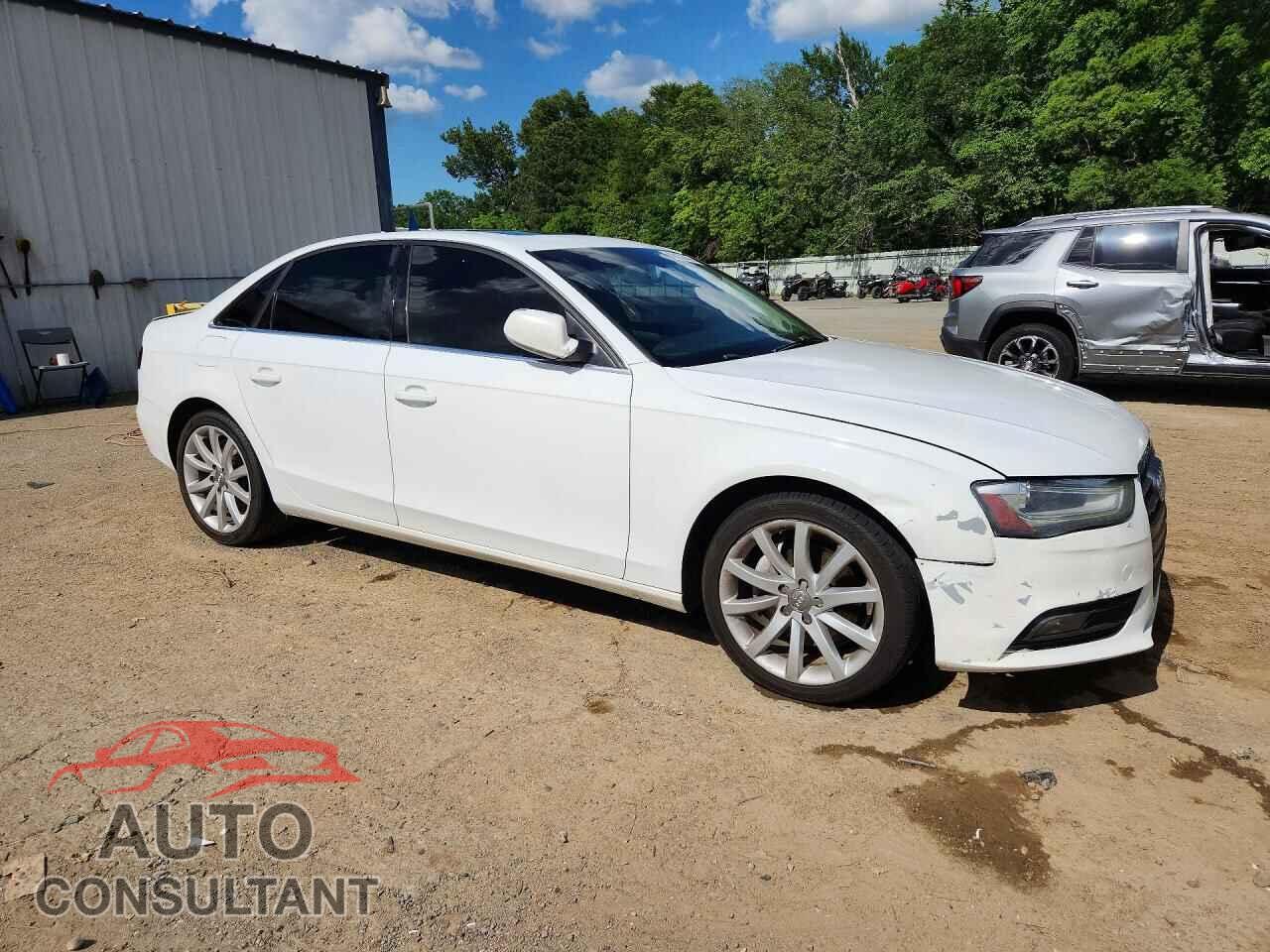 AUDI A4 2013 - WAUFFAFL5DN024512