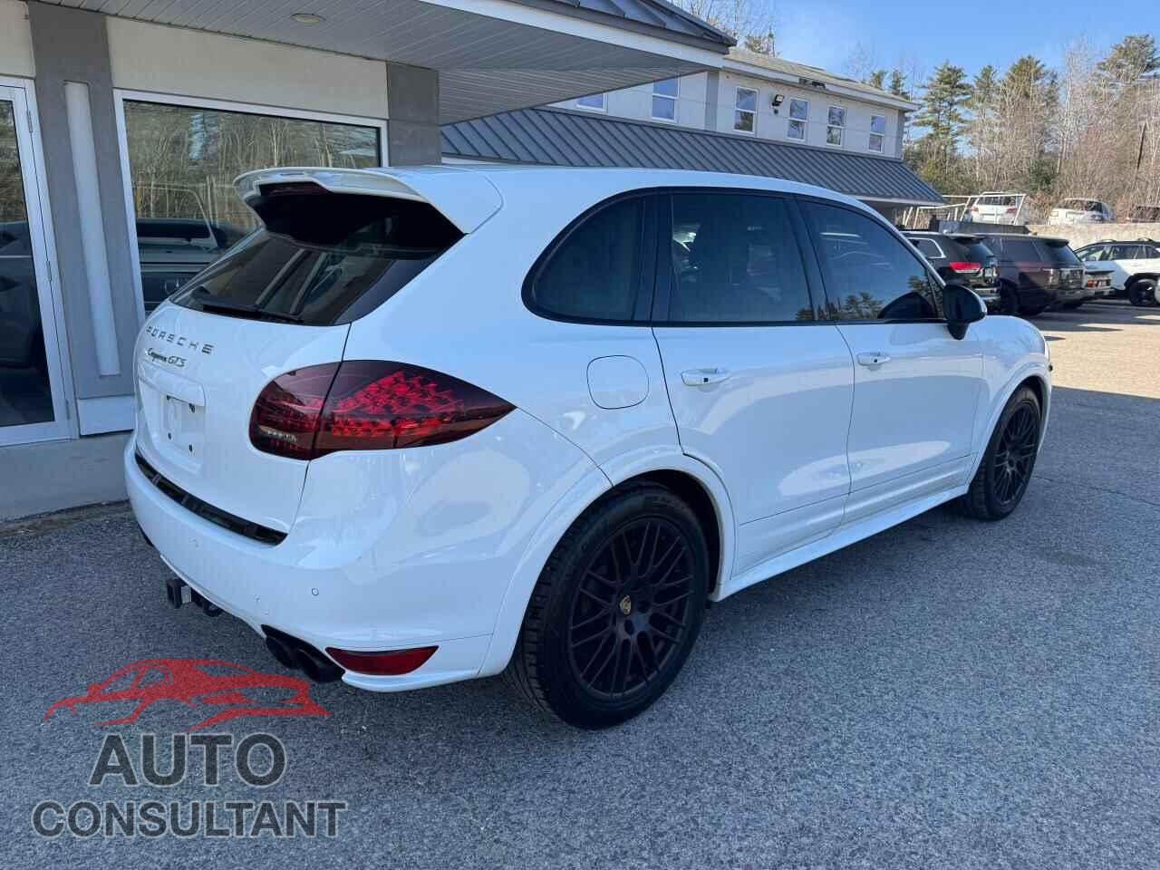 PORSCHE CAYENNE 2013 - WP1AD2A22DLA78738