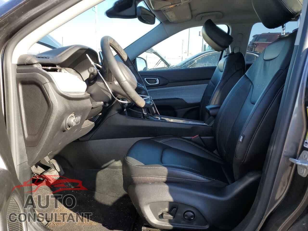 JEEP COMPASS 2022 - 3C4NJDFB8NT196556