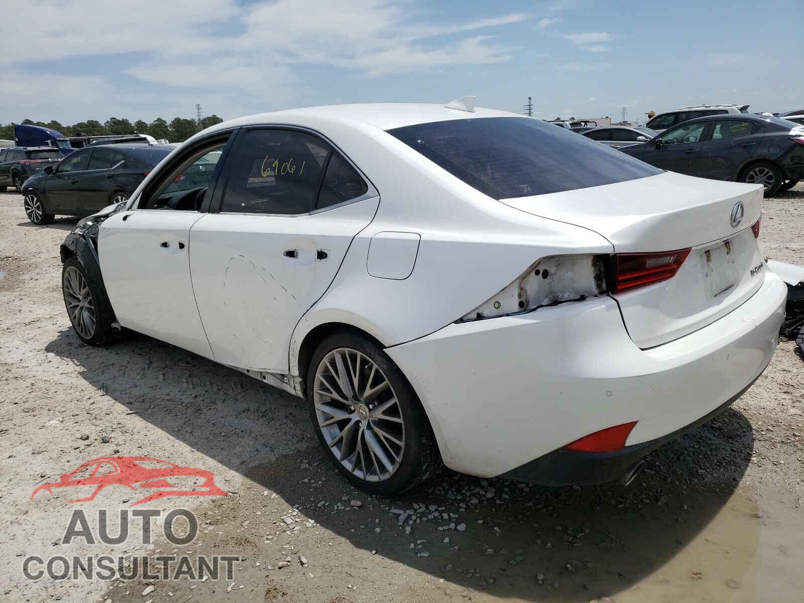 LEXUS IS 2016 - JTHBA1D20G5016346