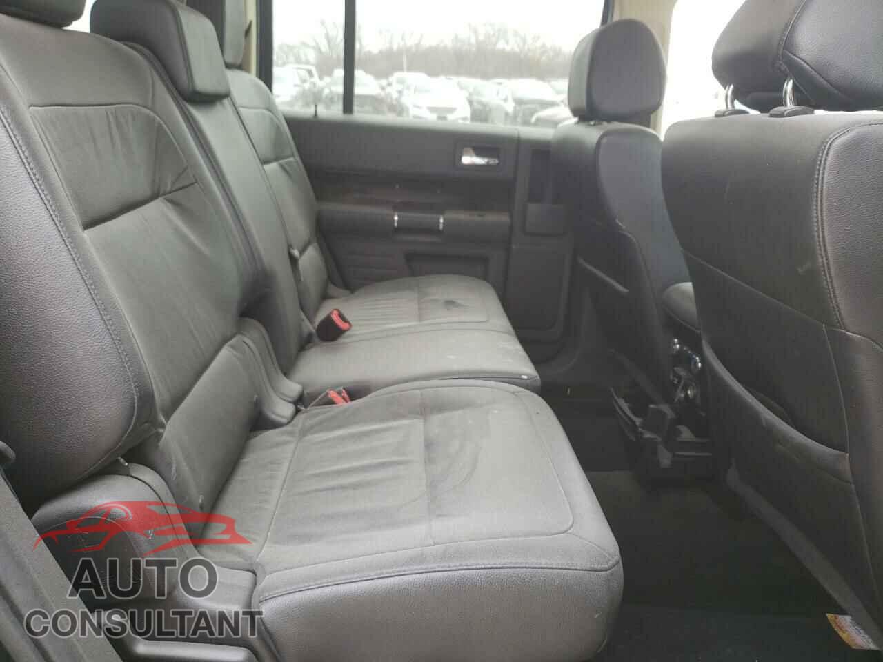 FORD FLEX 2018 - 2FMHK6C82JBA08145