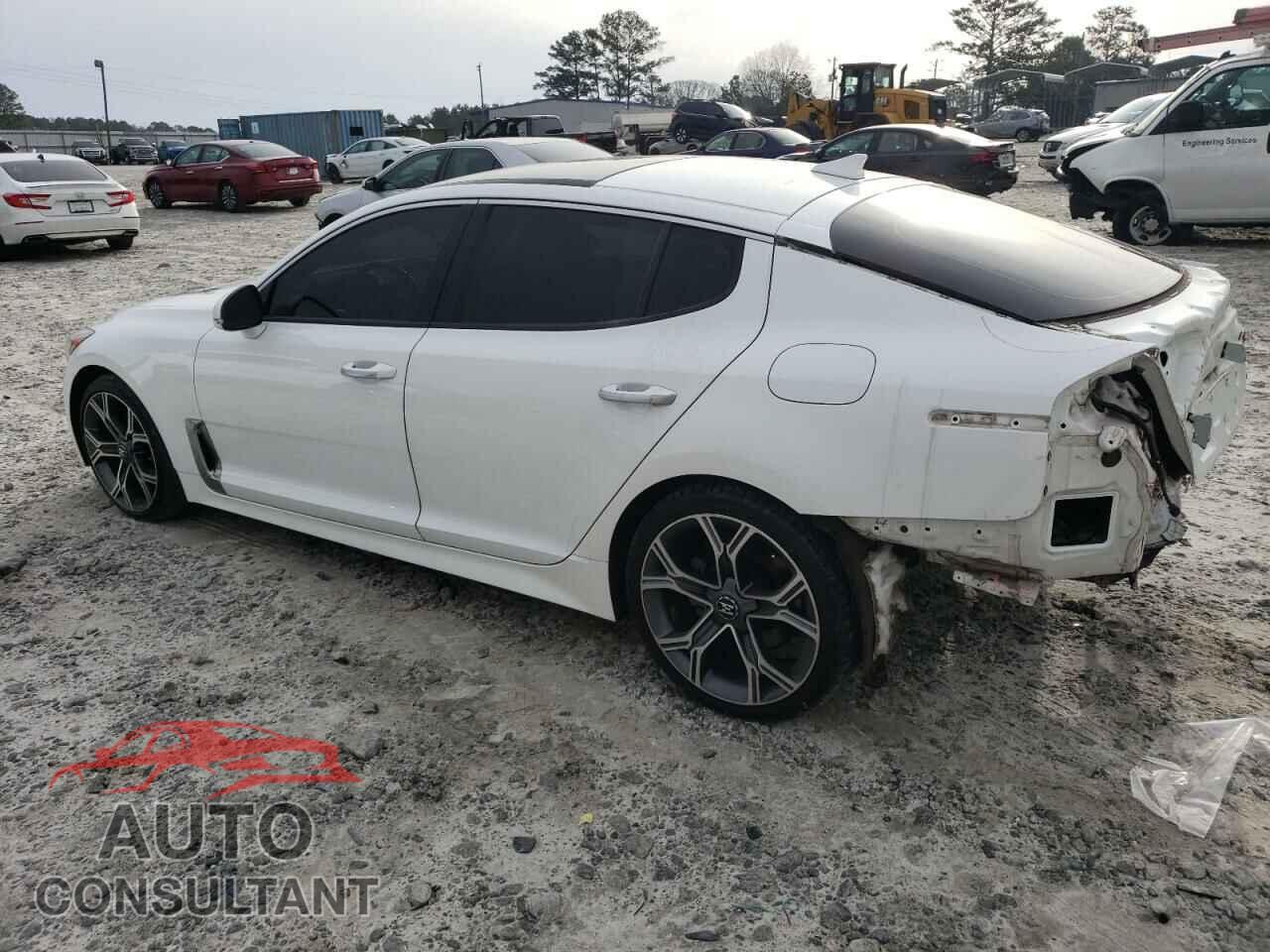 KIA STINGER 2018 - KNAE25LA5J6020774