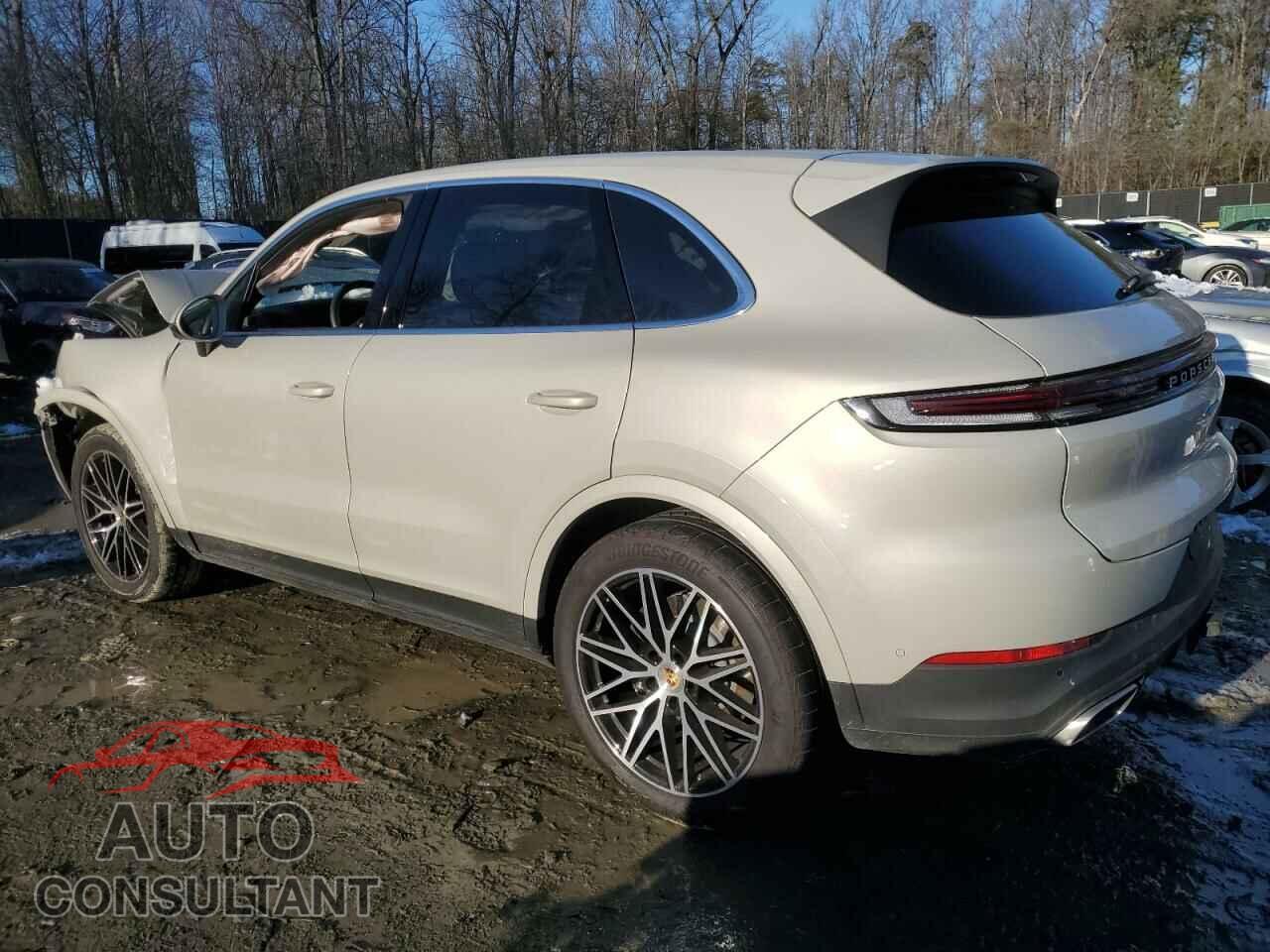 PORSCHE CAYENNE 2024 - WP1AA2AY0RDA11327