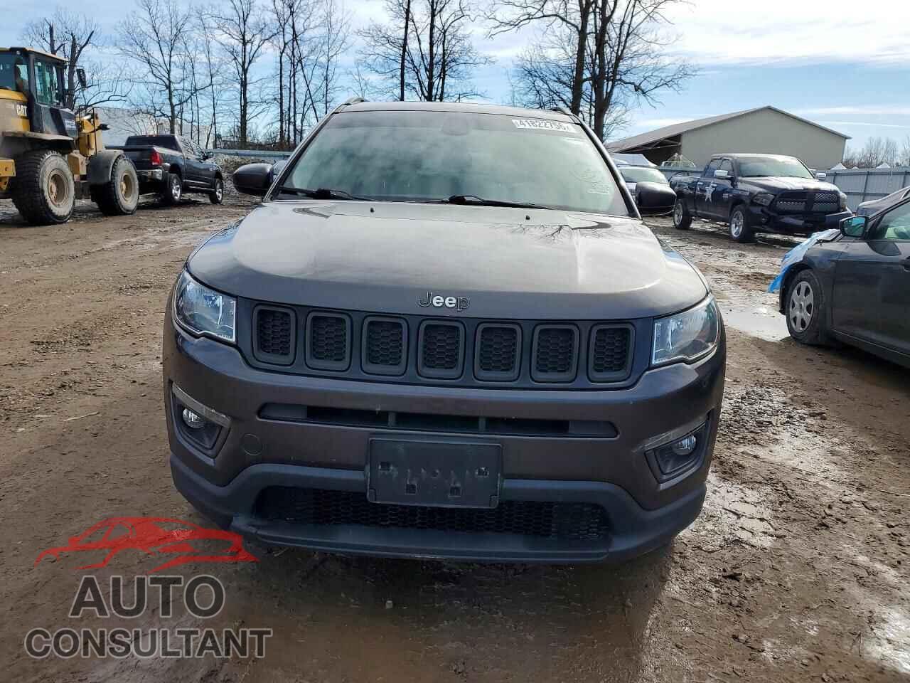 JEEP COMPASS 2018 - 3C4NJDBB3JT134952