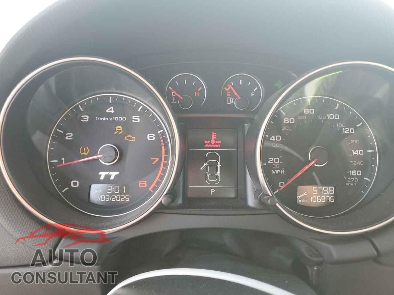 AUDI TT 2011 - TRUBFAFK4B1011852