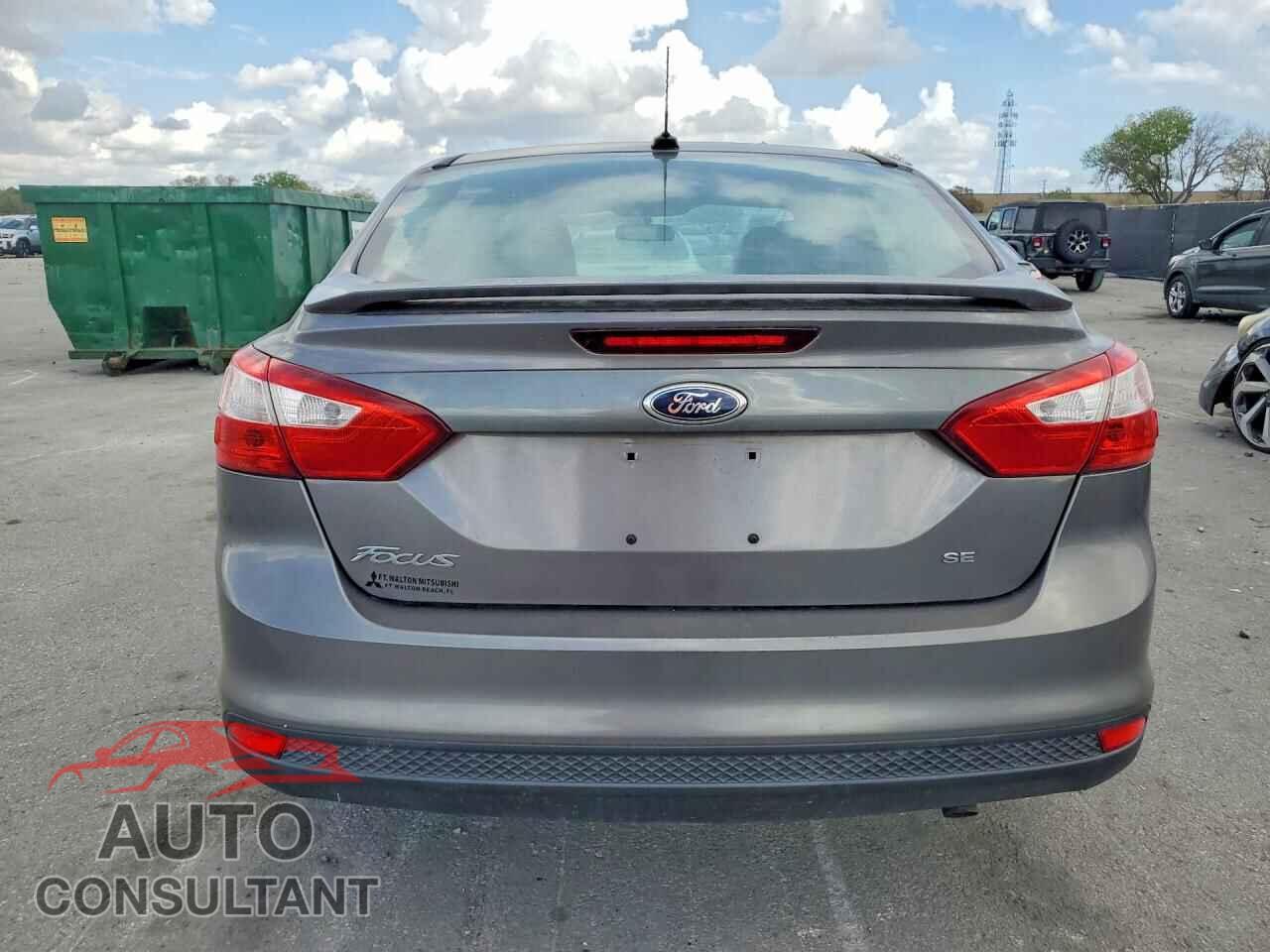 FORD FOCUS 2013 - 1FADP3F25DL375075