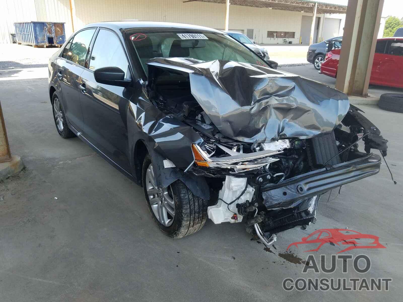 VOLKSWAGEN JETTA 2018 - 3VW2B7AJ2JM257241
