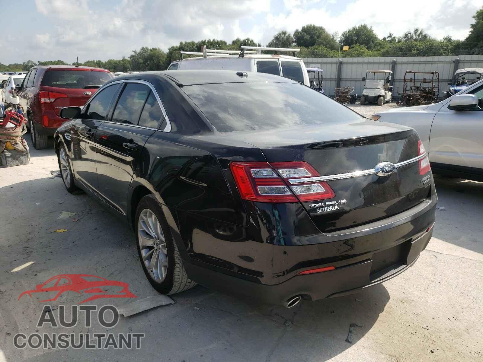 FORD TAURUS 2017 - 1FAHP2F82HG108295