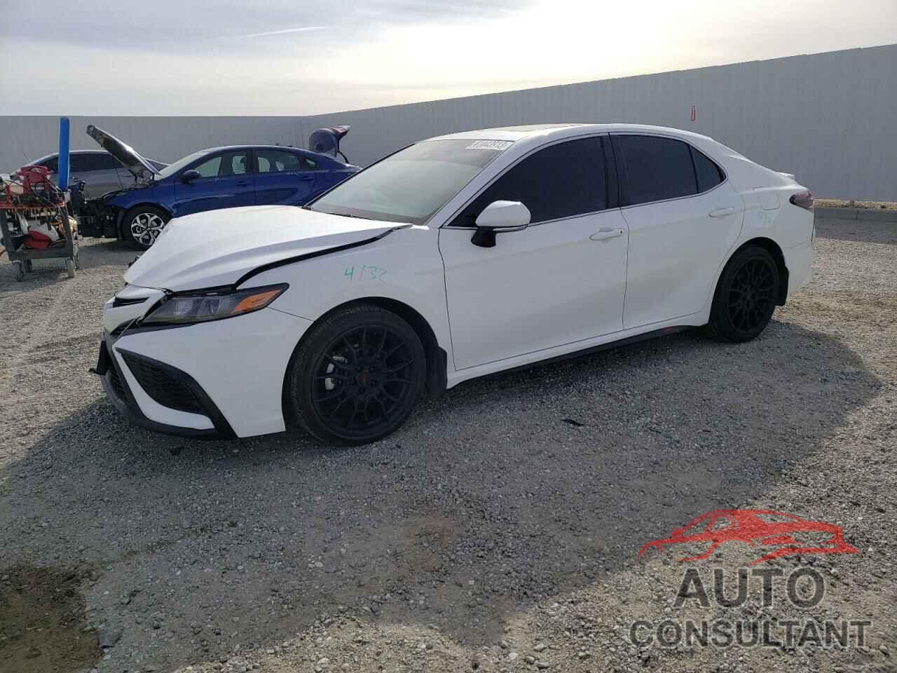 TOYOTA CAMRY 2021 - 4T1T11AK8MU460419