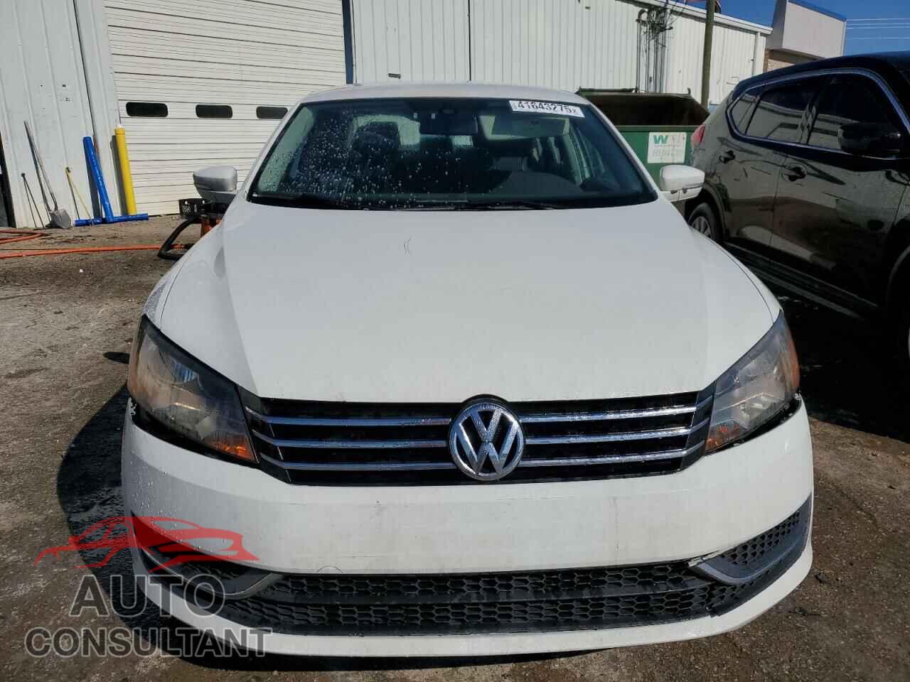 VOLKSWAGEN PASSAT 2014 - 1VWAP7A31EC003770