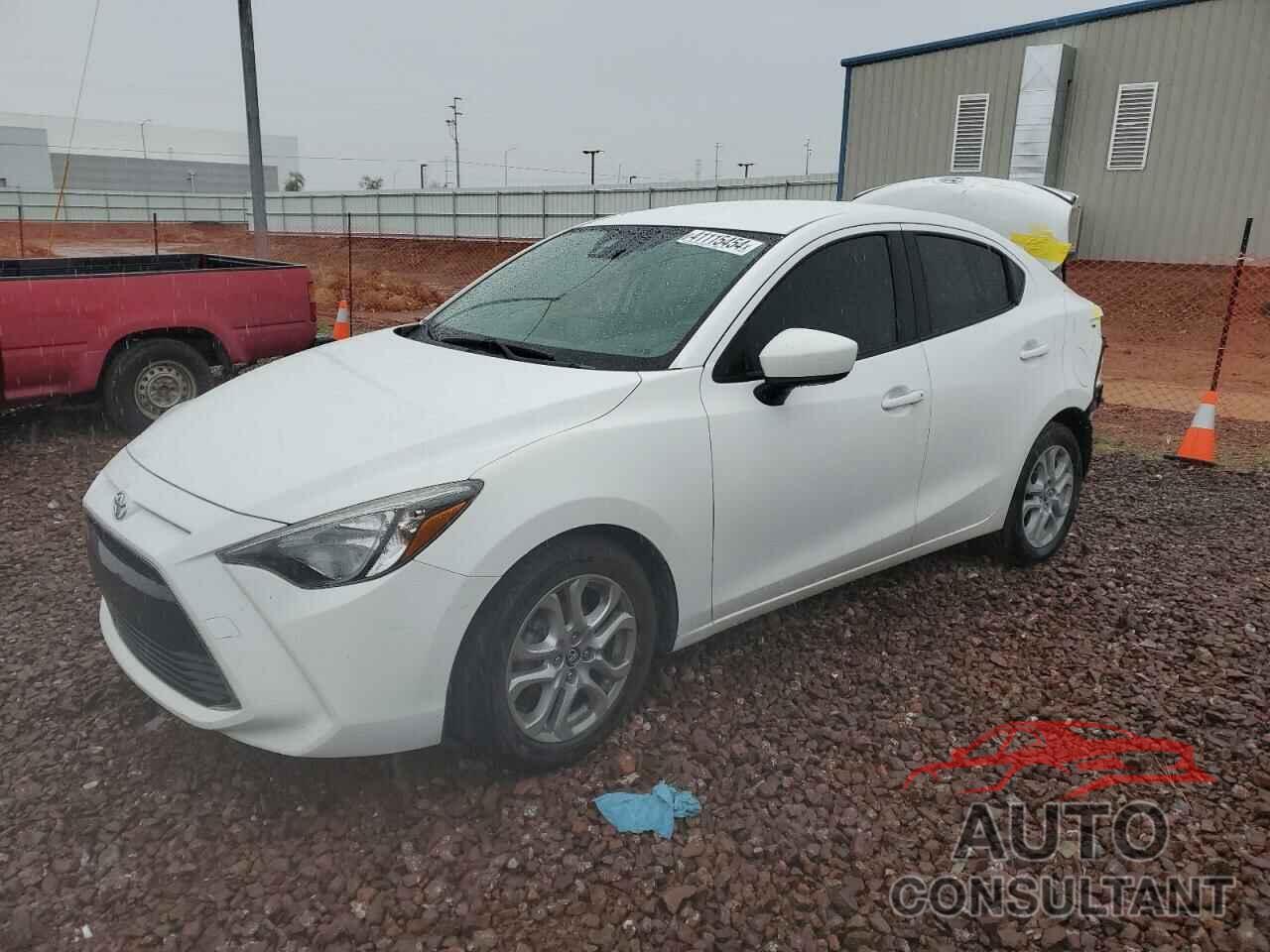 TOYOTA YARIS 2018 - 3MYDLBYV0JY309092