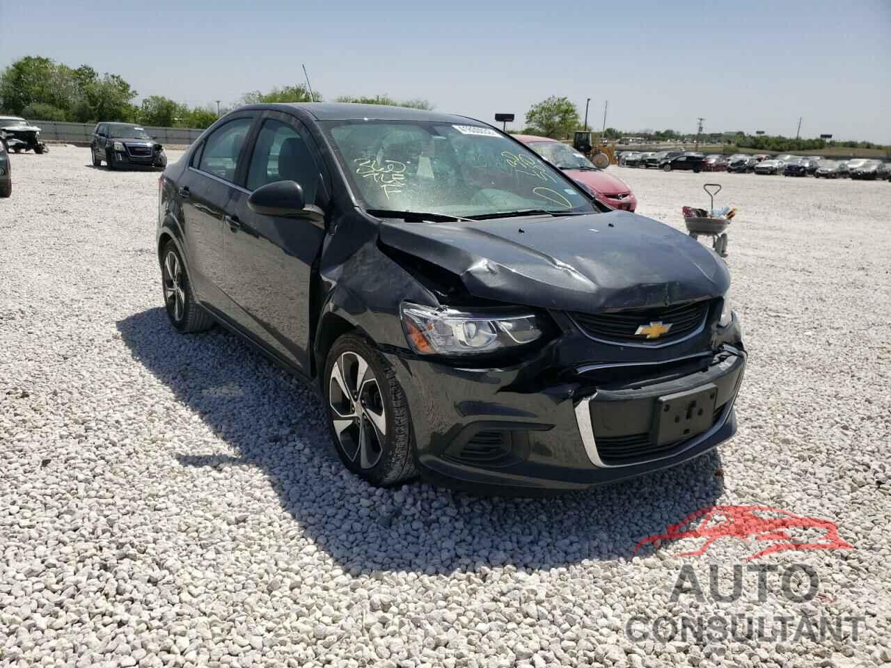 CHEVROLET SONIC 2017 - 1G1JF5SB7H4130580