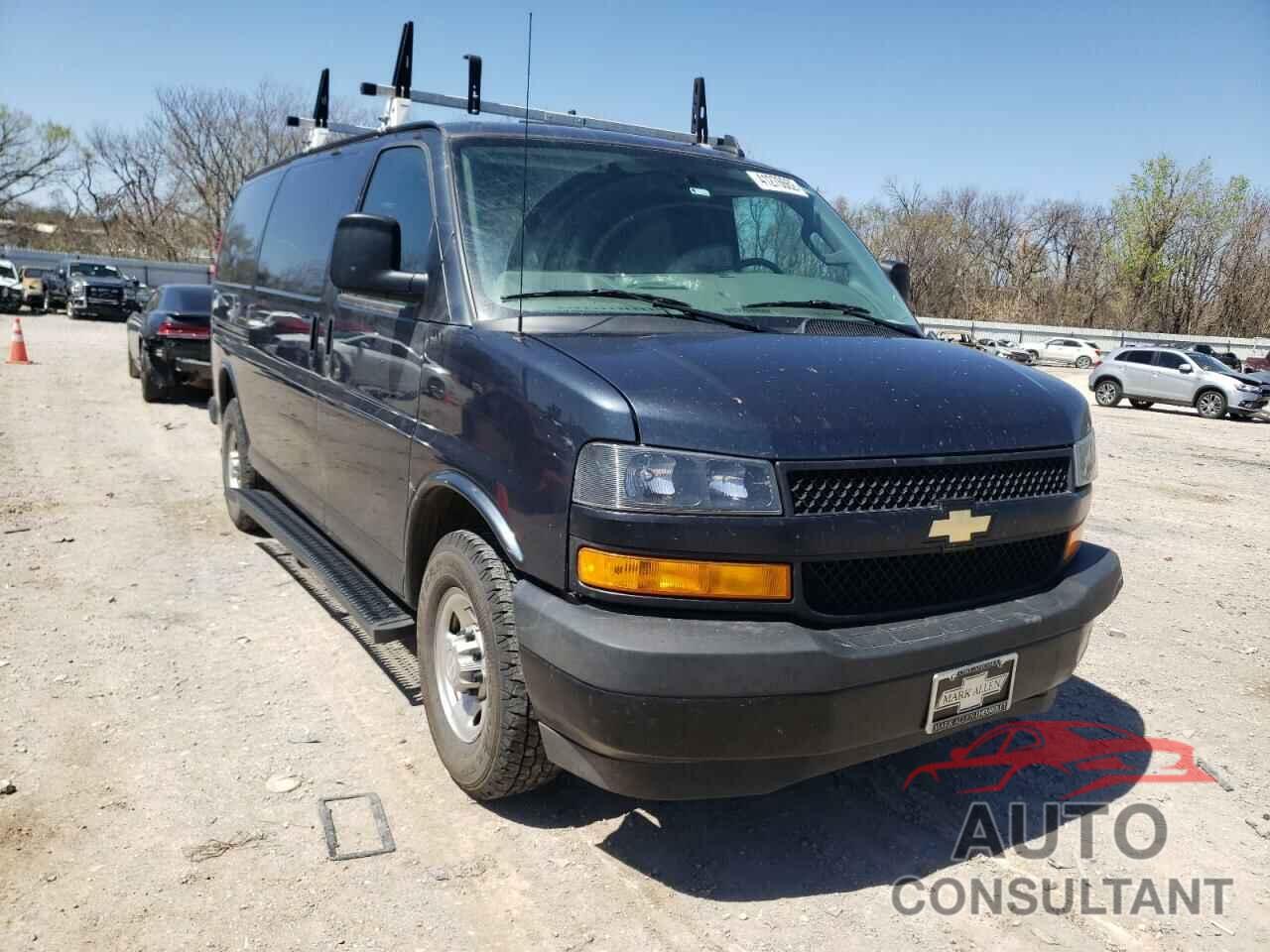 CHEVROLET EXPRESS 2020 - 1GCWGAFG8L1156611