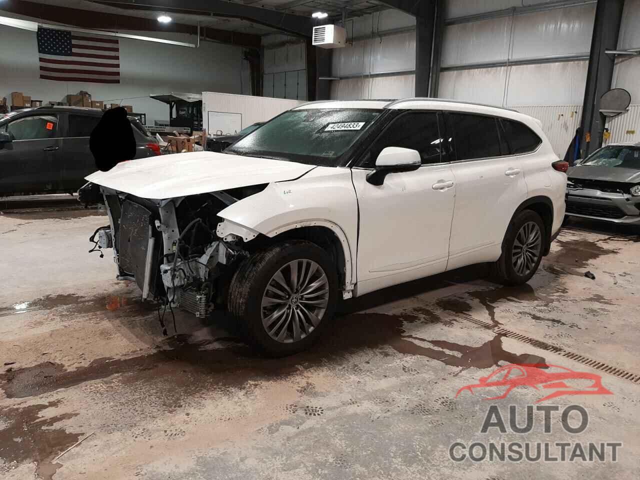 TOYOTA HIGHLANDER 2021 - 5TDFZRBH4MS120099