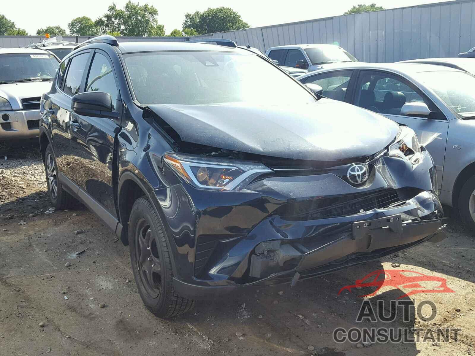 TOYOTA RAV4 LE 2017 - JTMZFREV5HD094489