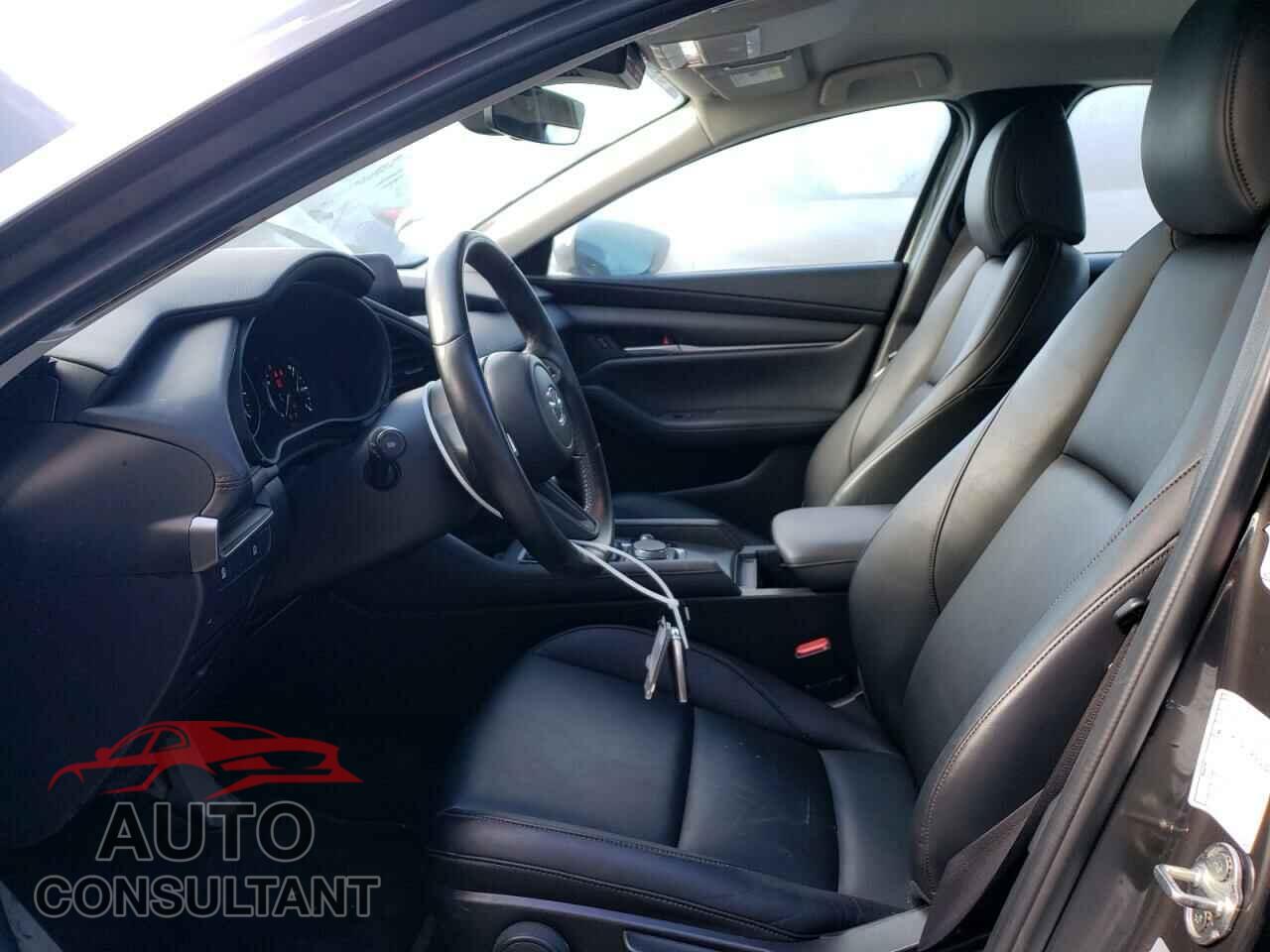 MAZDA 3 2021 - JM1BPABL7M1330963