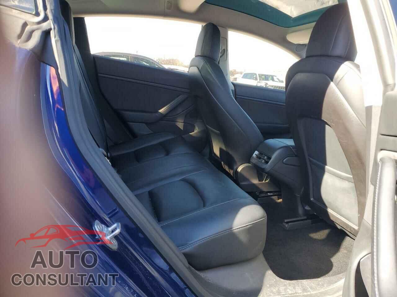 TESLA MODEL 3 2020 - 5YJ3E1EB0LF712237