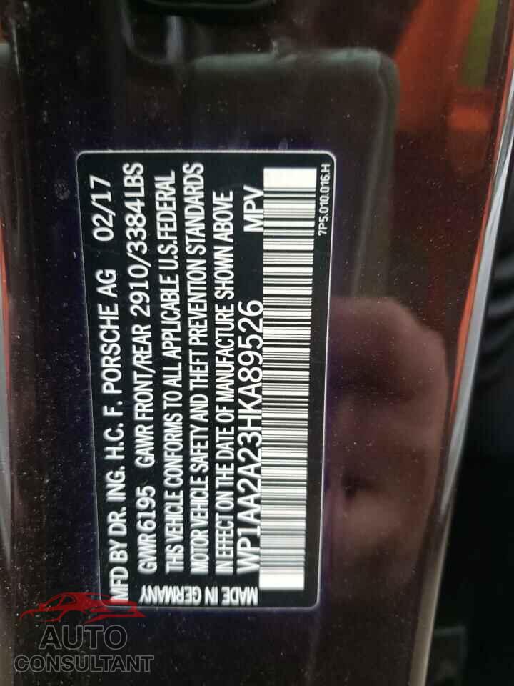 PORSCHE CAYENNE 2017 - WP1AA2A23HKA89526