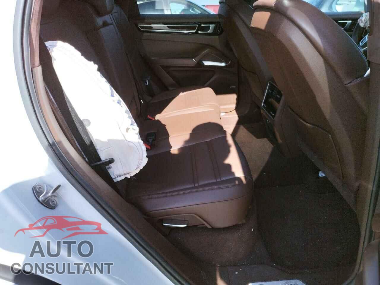 PORSCHE CAYENNE 2021 - WP1AF2AY7MDA36378