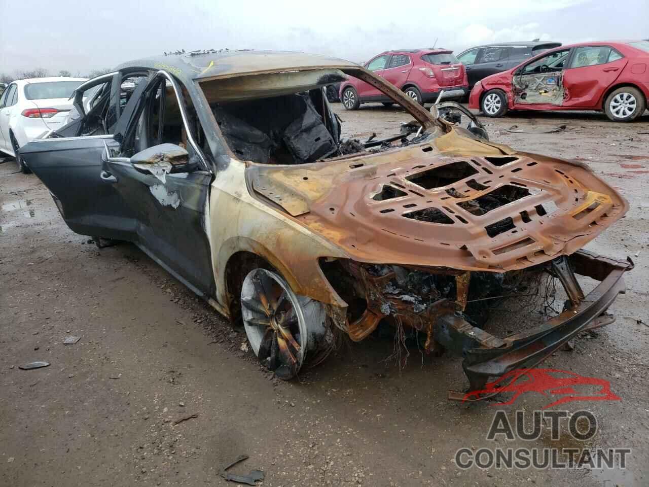 VOLKSWAGEN PASSAT 2020 - 1VWSA7A35LC014953