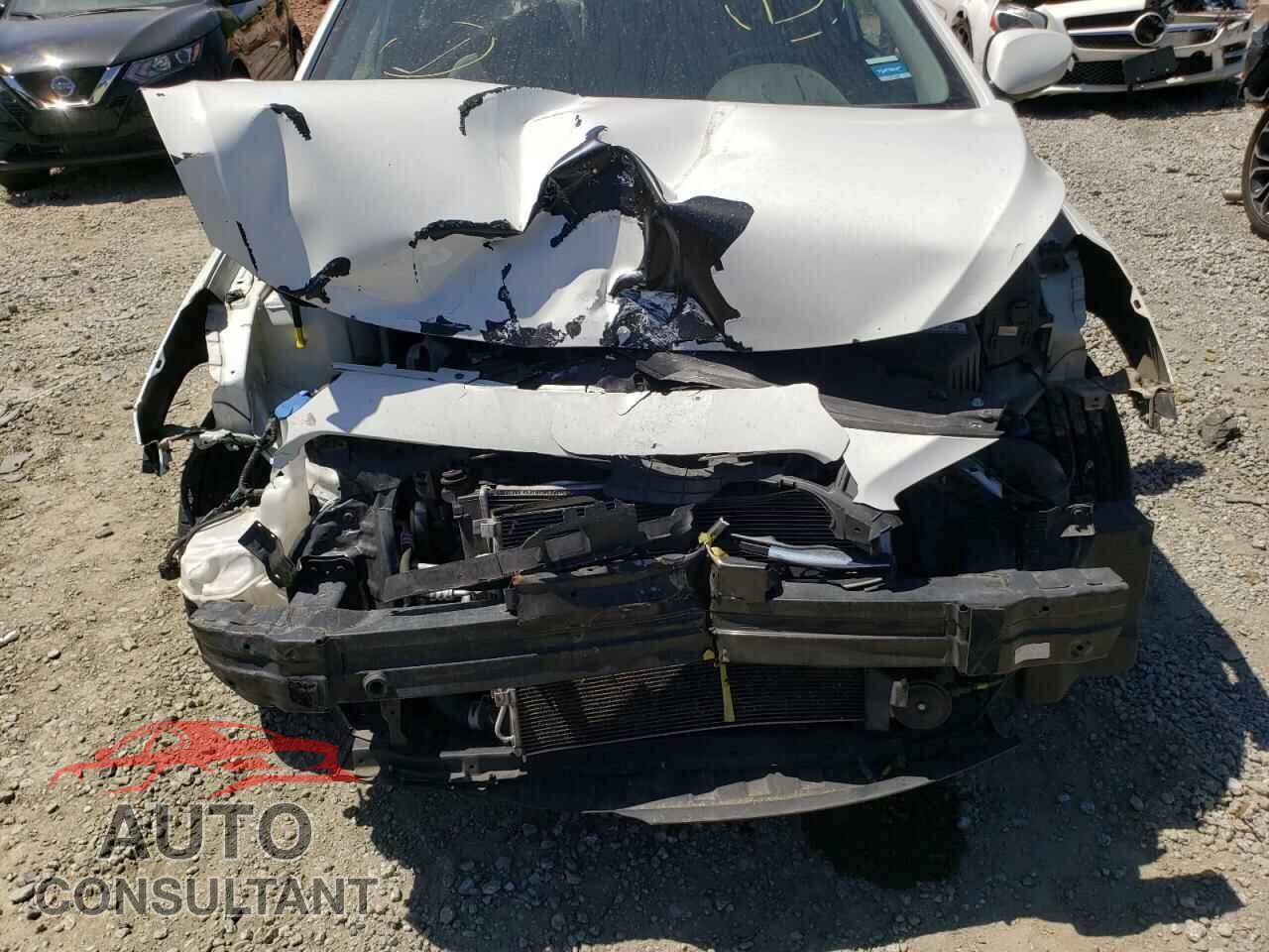 HYUNDAI ACCENT 2016 - KMHCT4AE8GU011588