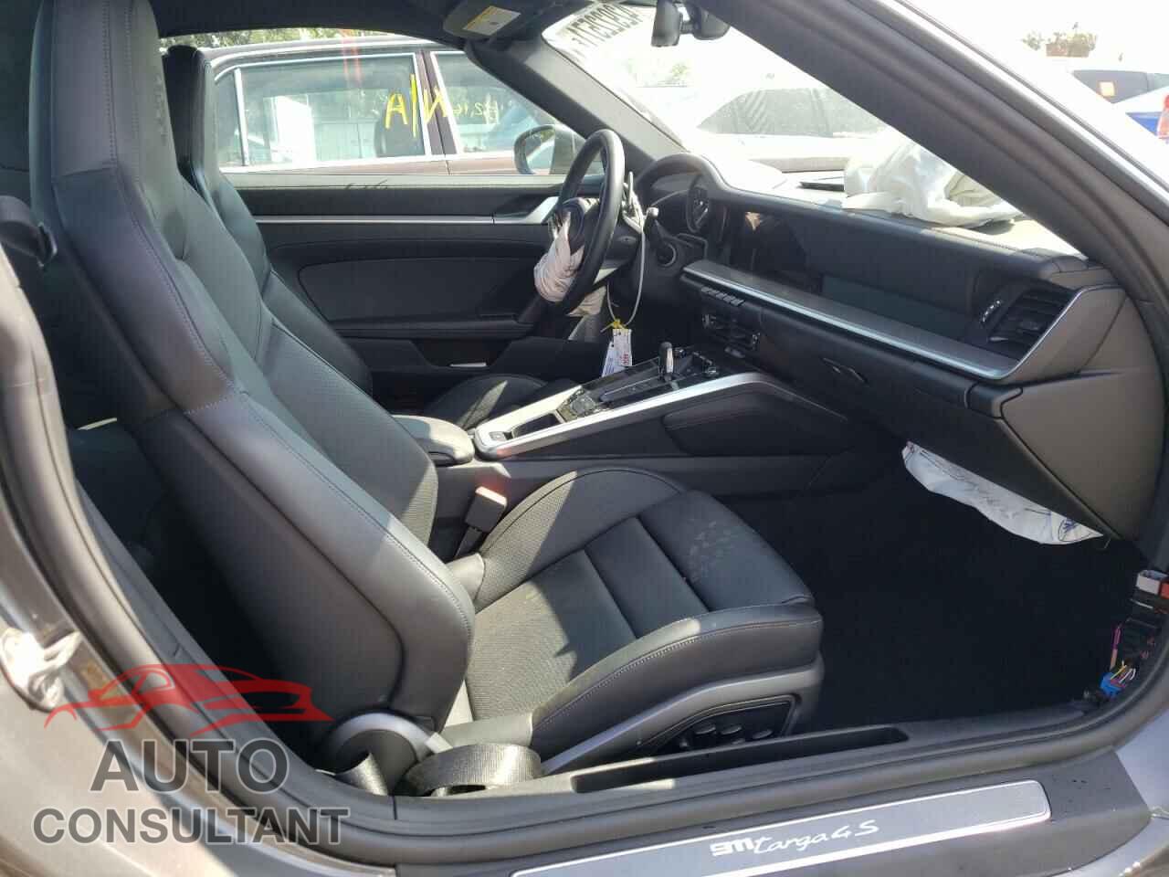 PORSCHE 911 2021 - WP0BB2A93MS235353