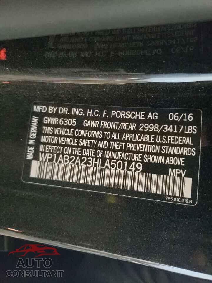 PORSCHE CAYENNE 2017 - WP1AB2A23HLA50149