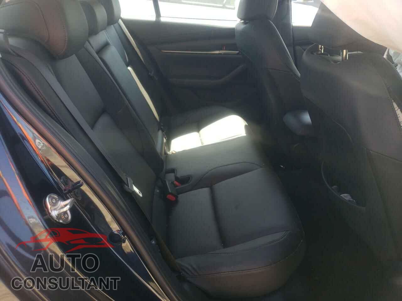 MAZDA 3 2021 - JM1BPABL6M1324233