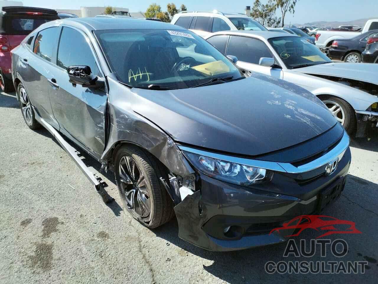 HONDA CIVIC 2018 - JHMFC1F7XJX016399