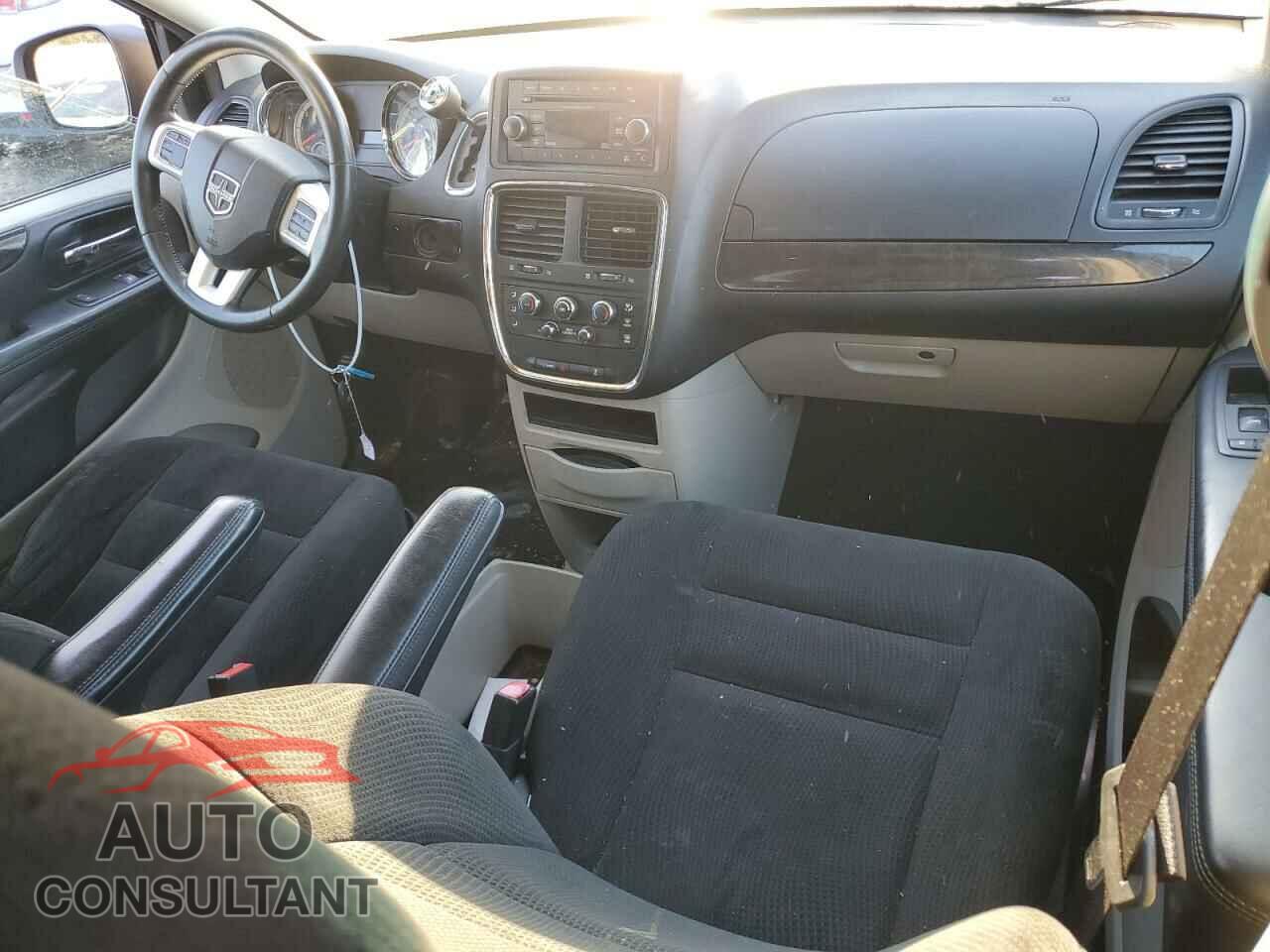 DODGE CARAVAN 2015 - 2C4RDGBG1FR558307