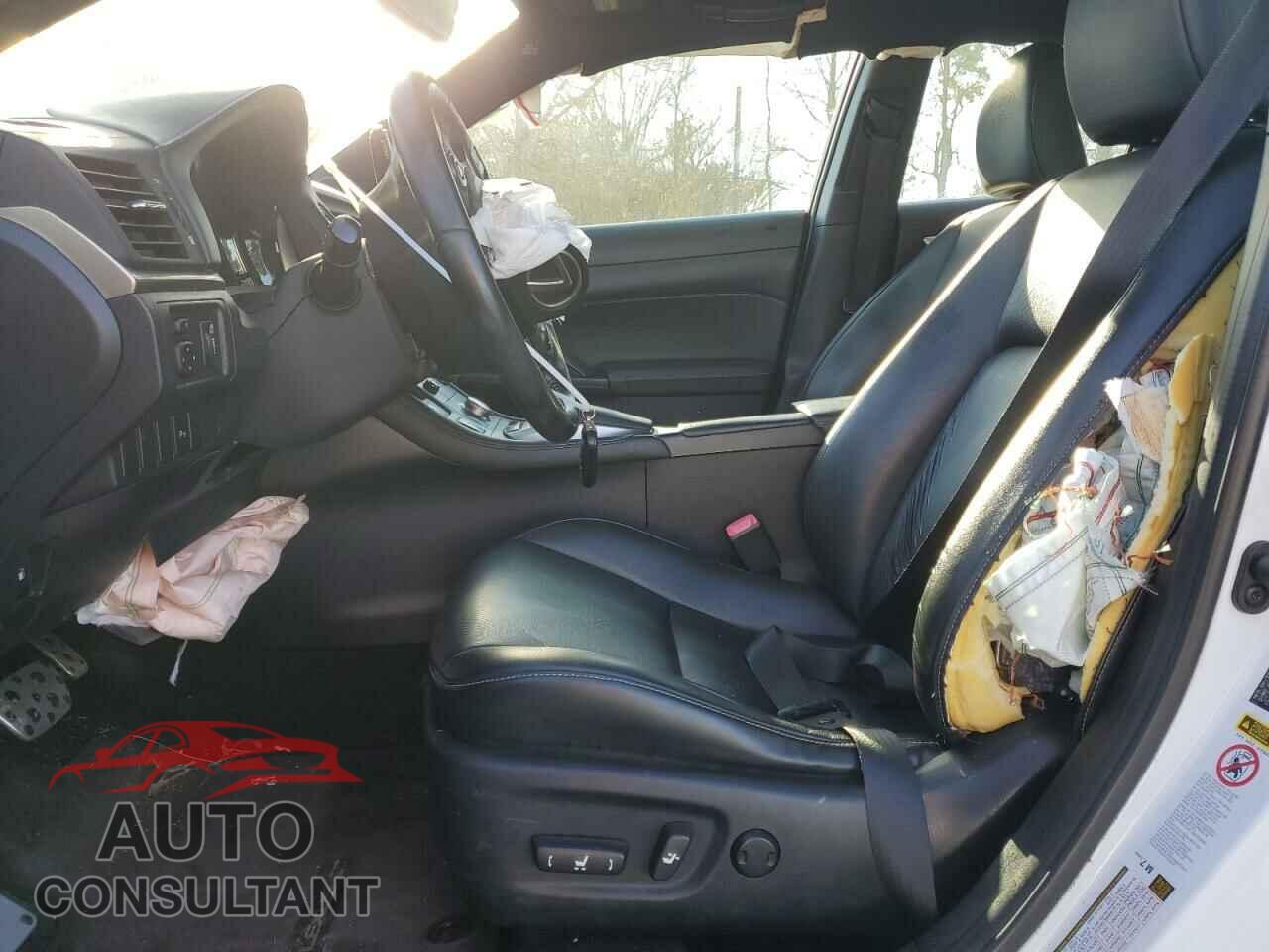 LEXUS CT 200 2015 - JTHKD5BH2F2242717
