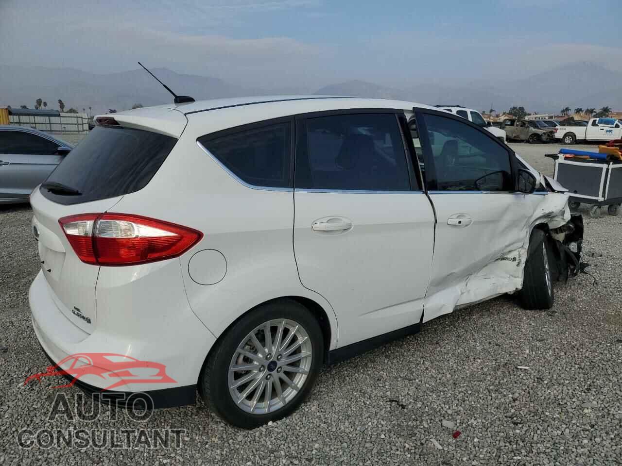 FORD CMAX 2013 - 1FADP5BU5DL532252